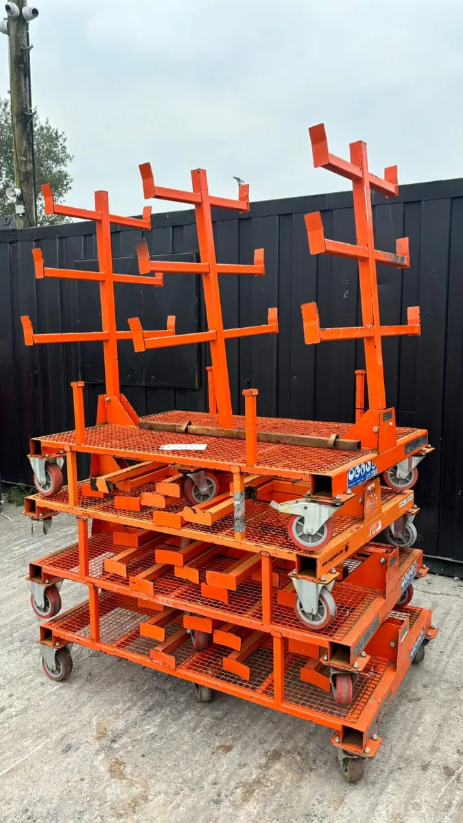 Selection of Pipe Trolleys - Image 1