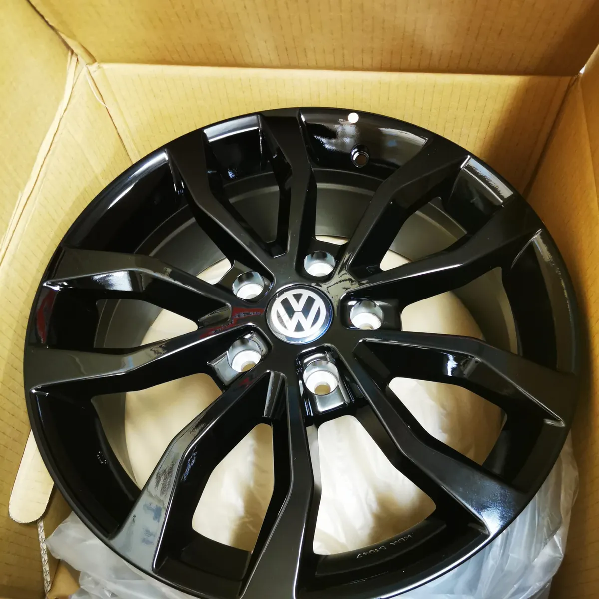 17" Volkswagen Transporter Alloys - Image 3