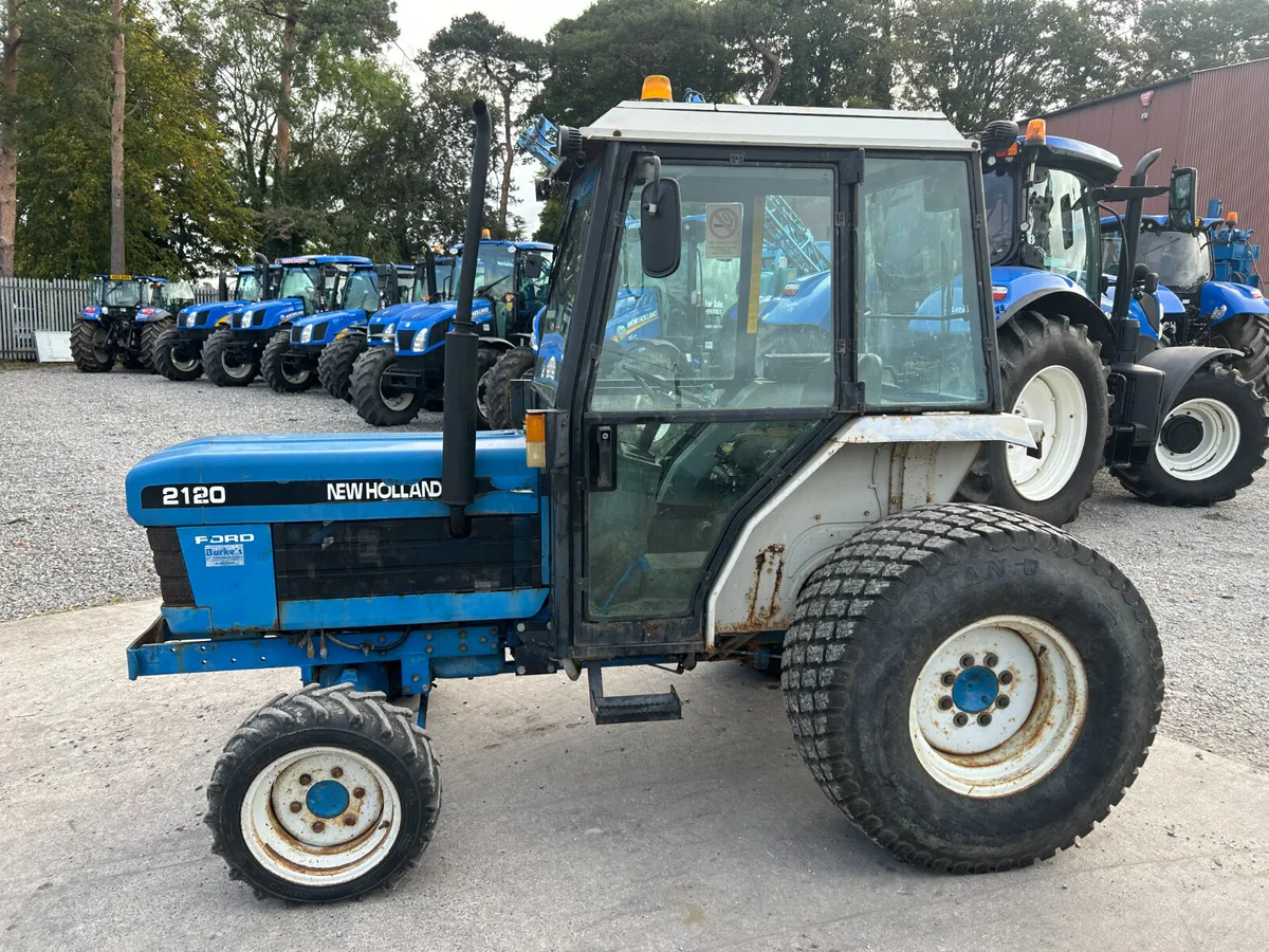 COMPACT TRACTOR FORD 2120 - Image 1