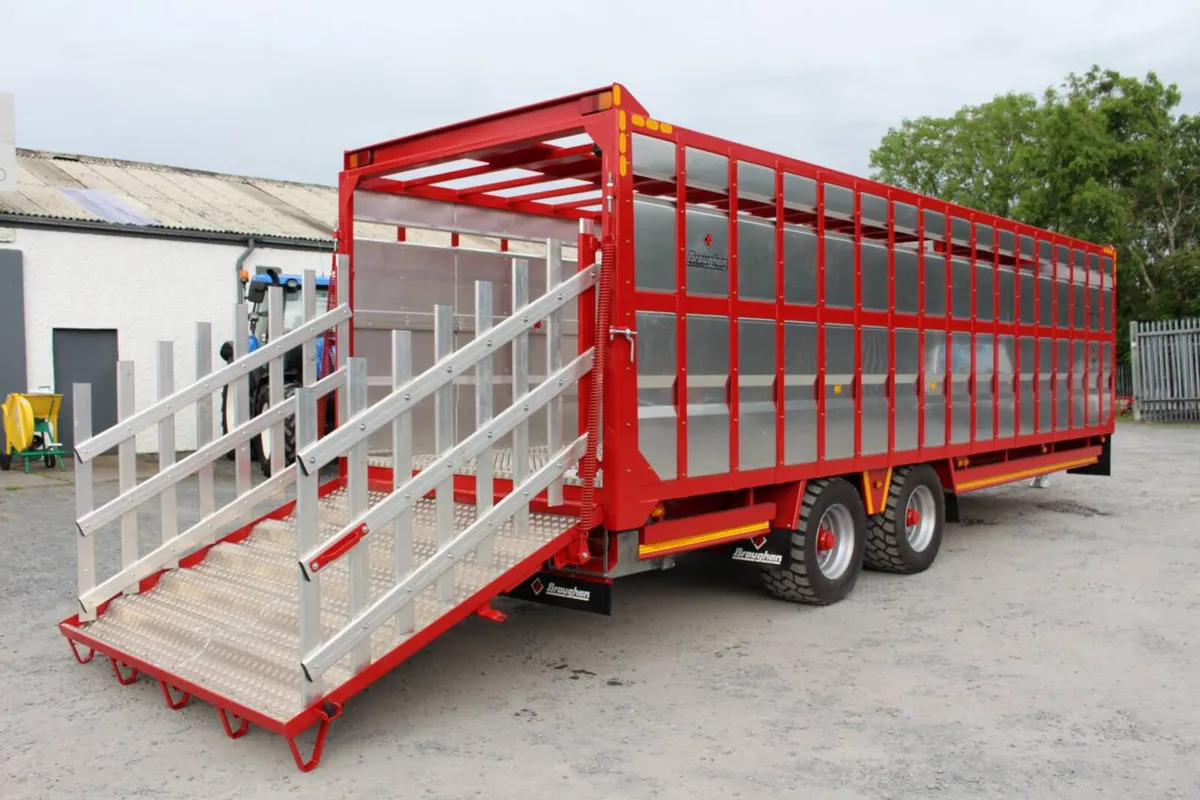 Broughan Cattle Trailers - Image 2