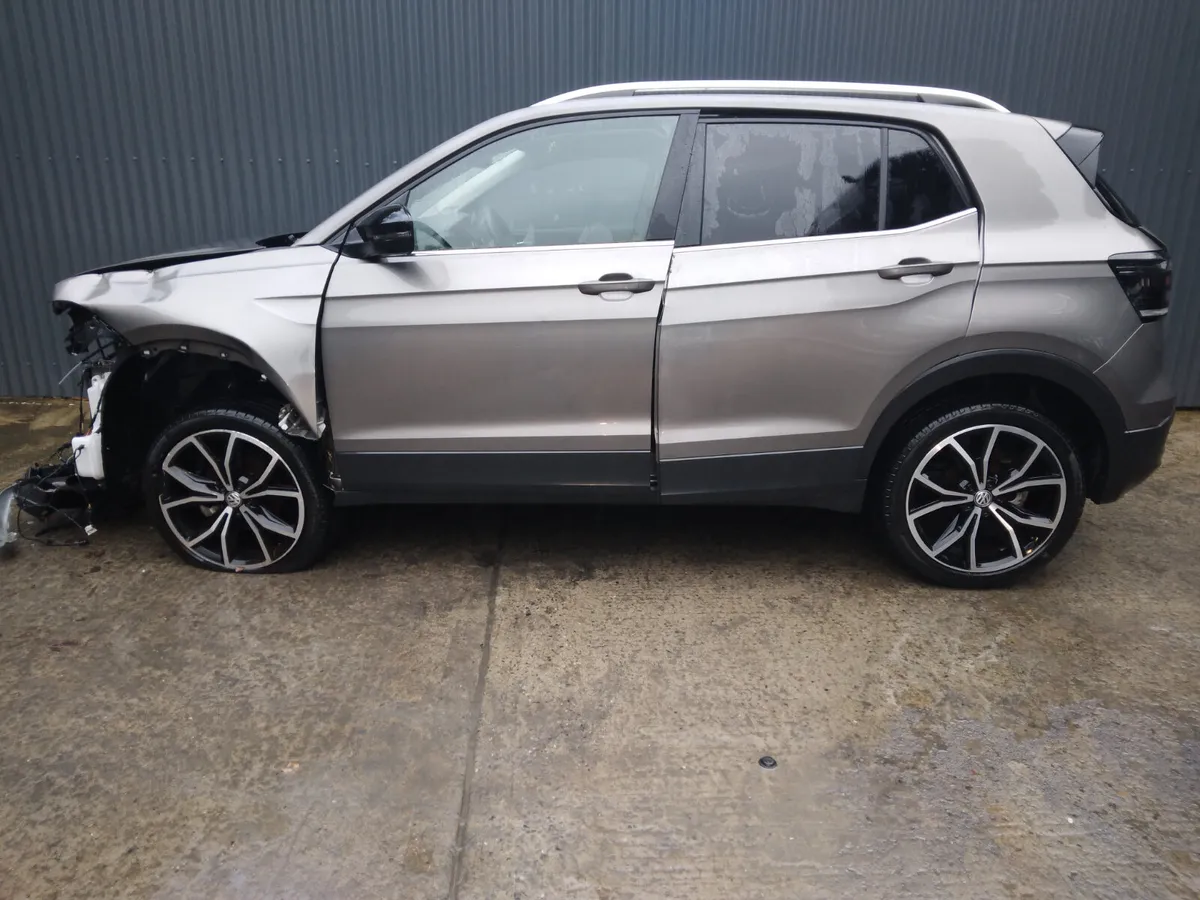 2020 VW T-Cross 1.0 TSI Breaking/Dismantling - Image 2