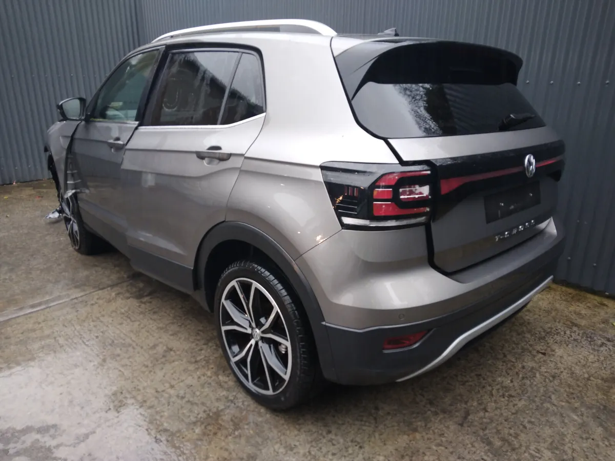 2020 VW T-Cross 1.0 TSI Breaking/Dismantling - Image 3