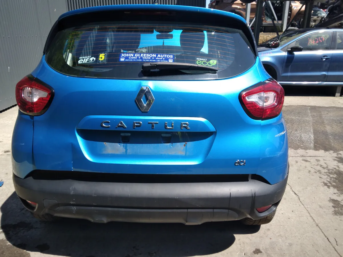 2016 Renault Captur 1.5 dci Breaking/Dismantling - Image 3