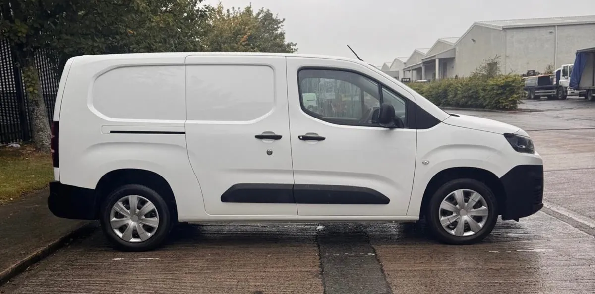 202D Berlingo Long Wheel Base - Image 3