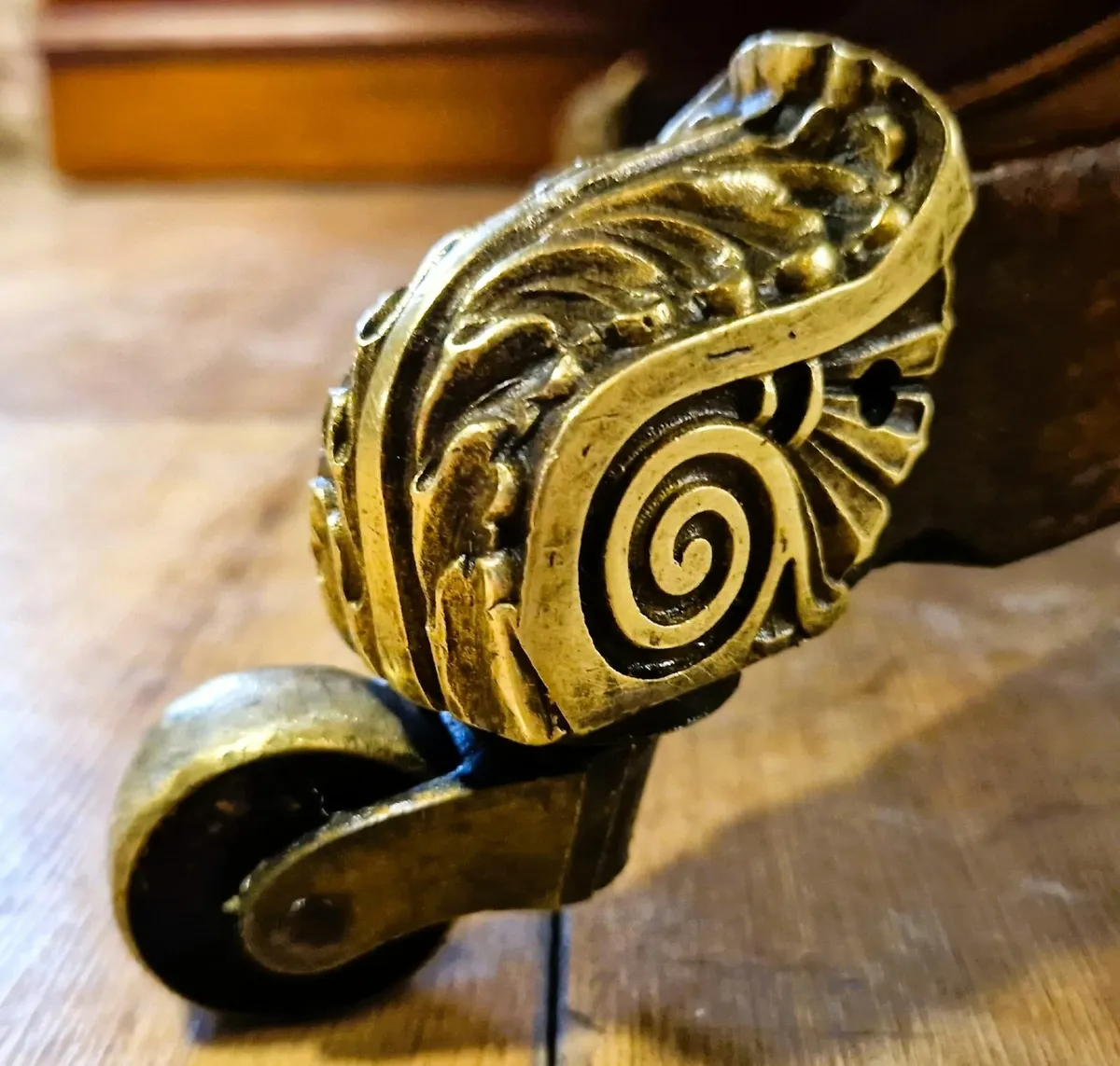 Georgian Mahogany Breakfast Table- Circa 1820 - Image 4