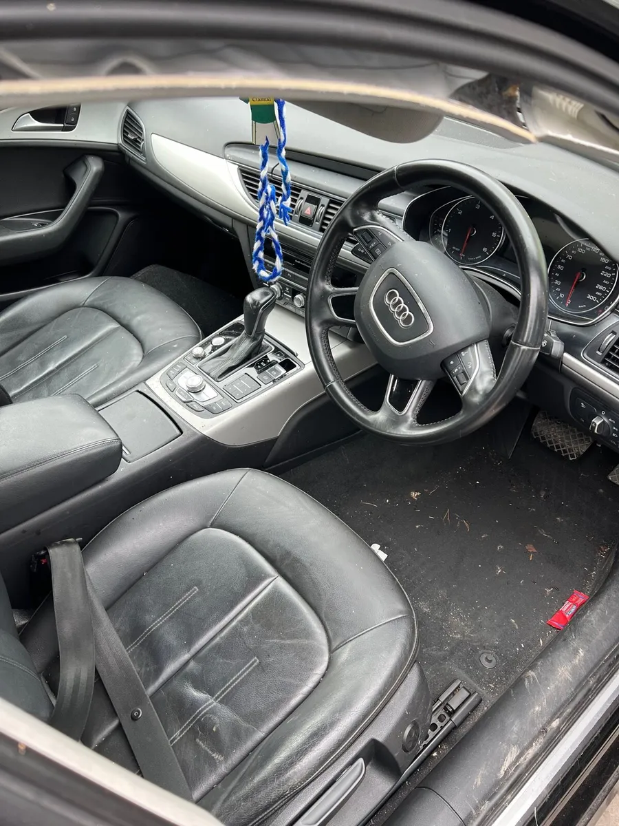 Breaking audi a6 c7 2015 automatic qlx cnha - Image 3