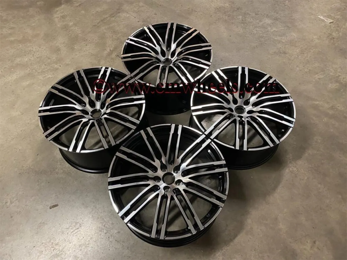 21″ Inch Porsche Macan Turbo Style Alloys 5x112 - Image 3