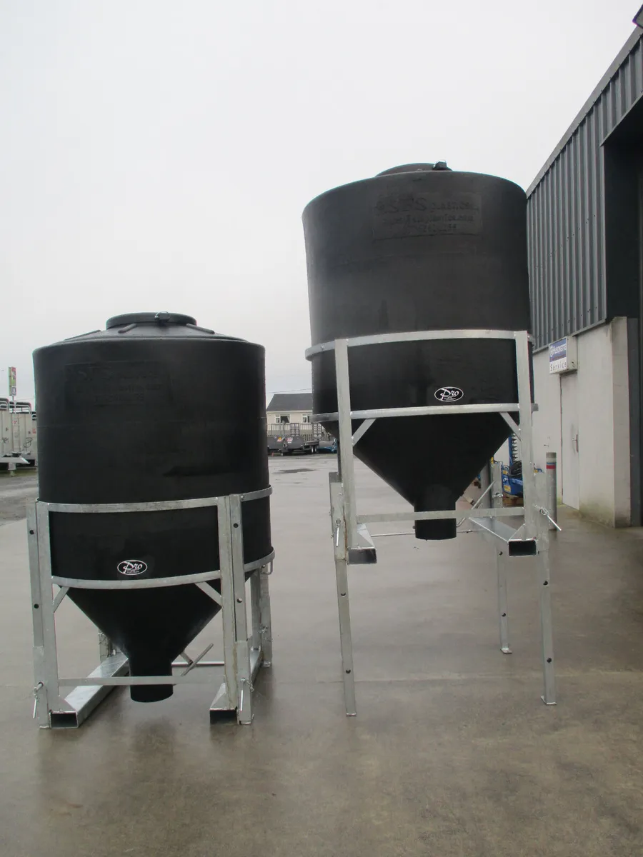 Meal bin 1 ton - Image 1