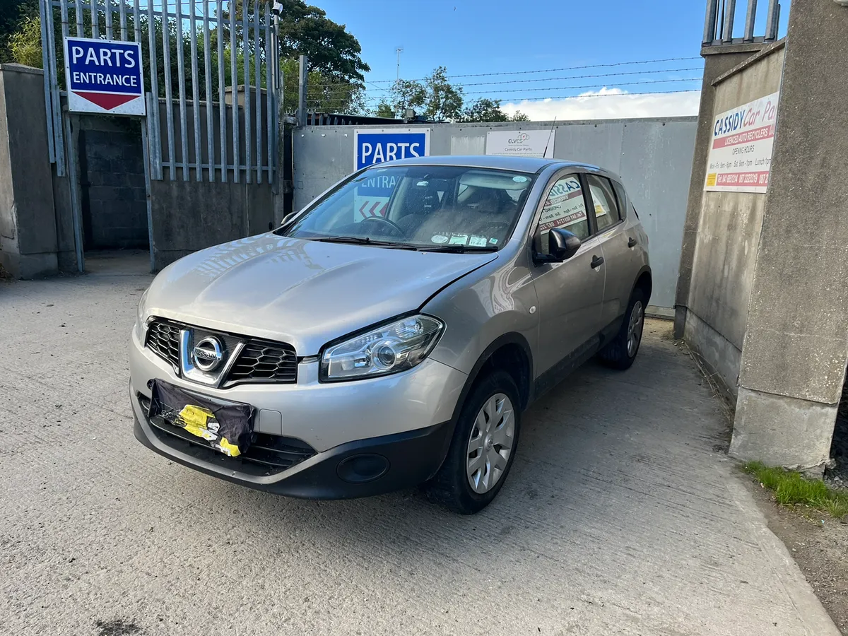 For Parts 2011 Nissan Qashqai 1.5 diesel & Petrol - Image 1