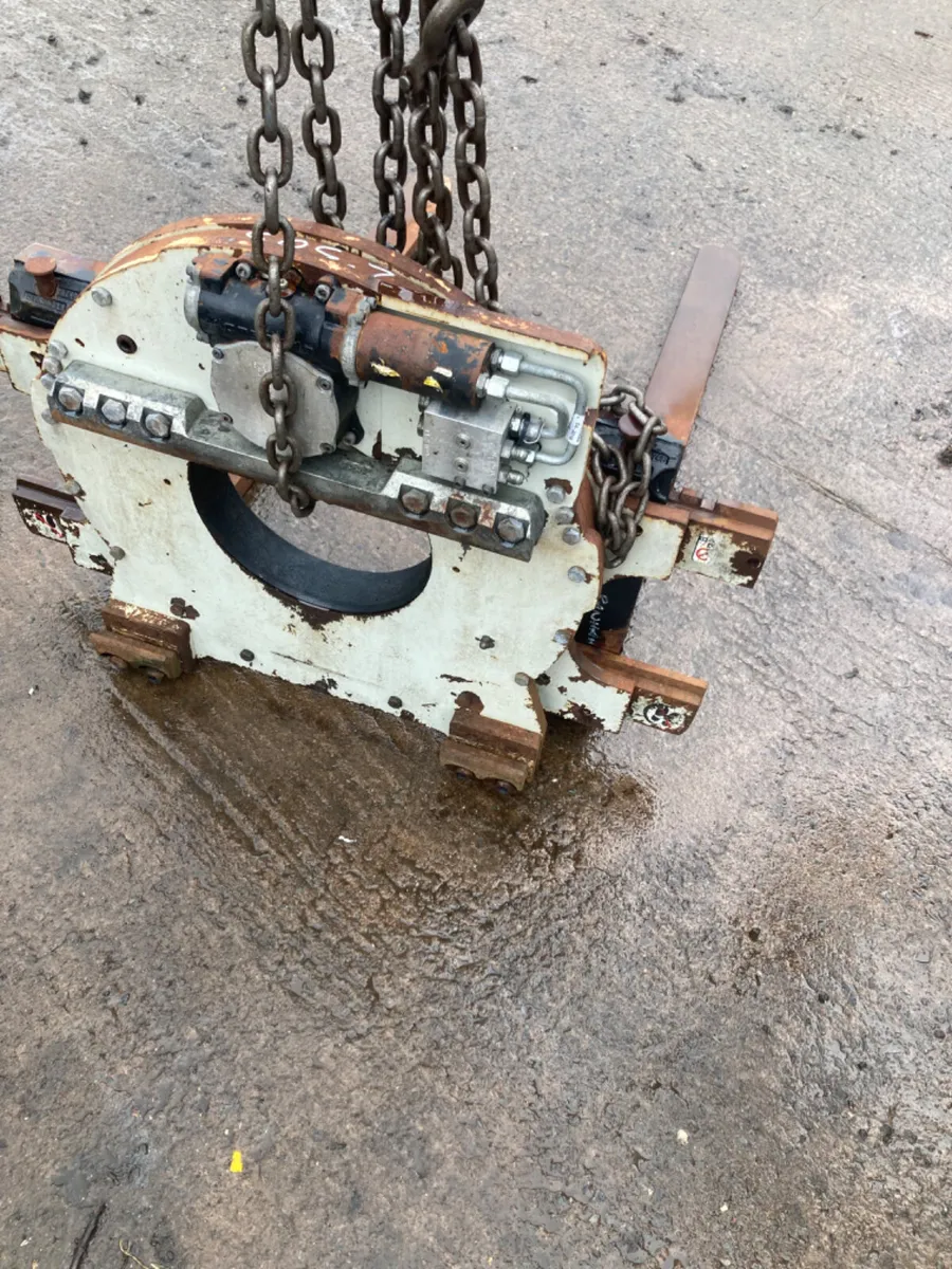 Forklift box rotator - Image 3