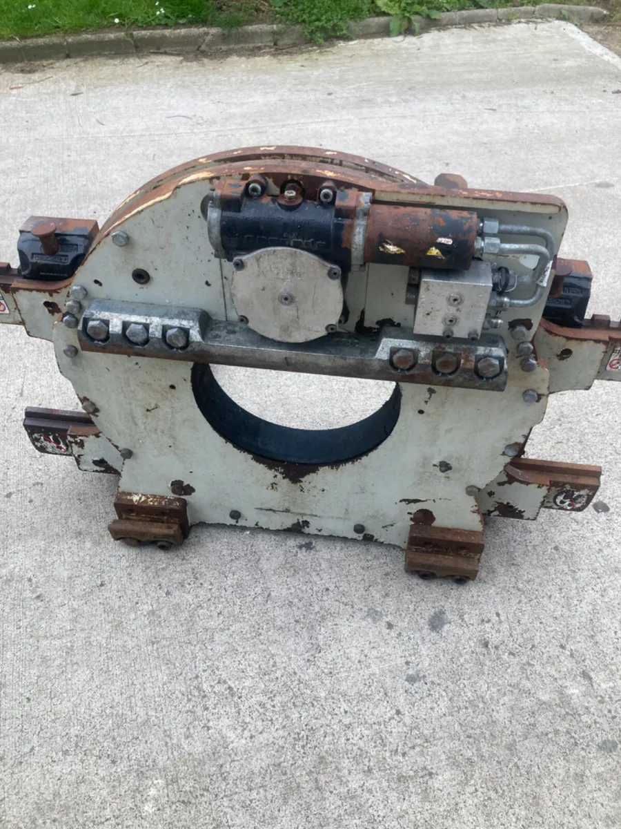 Forklift box rotator - Image 2