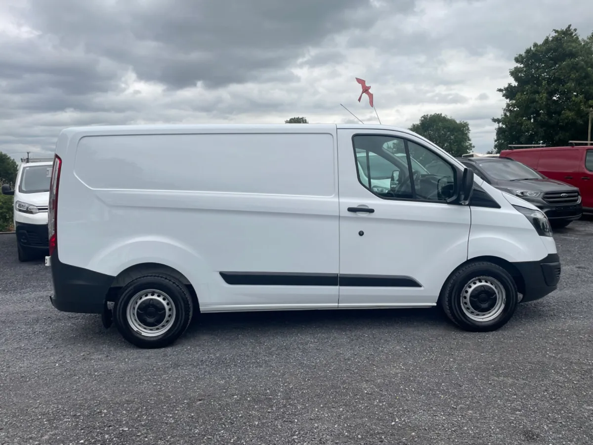 Ford Transit Custom - Image 1