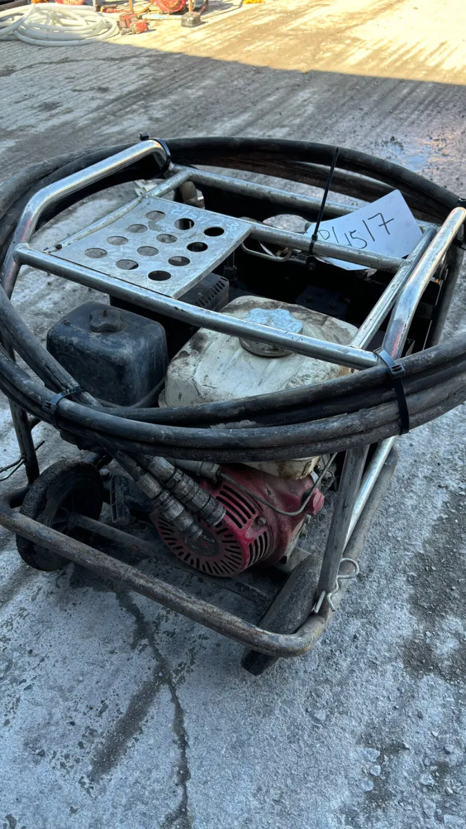 JCB Beaver Pack Hose and Gun - Image 4