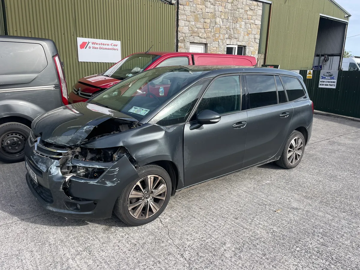 152 Citroen c4 Picasso 118bhp for dismantling