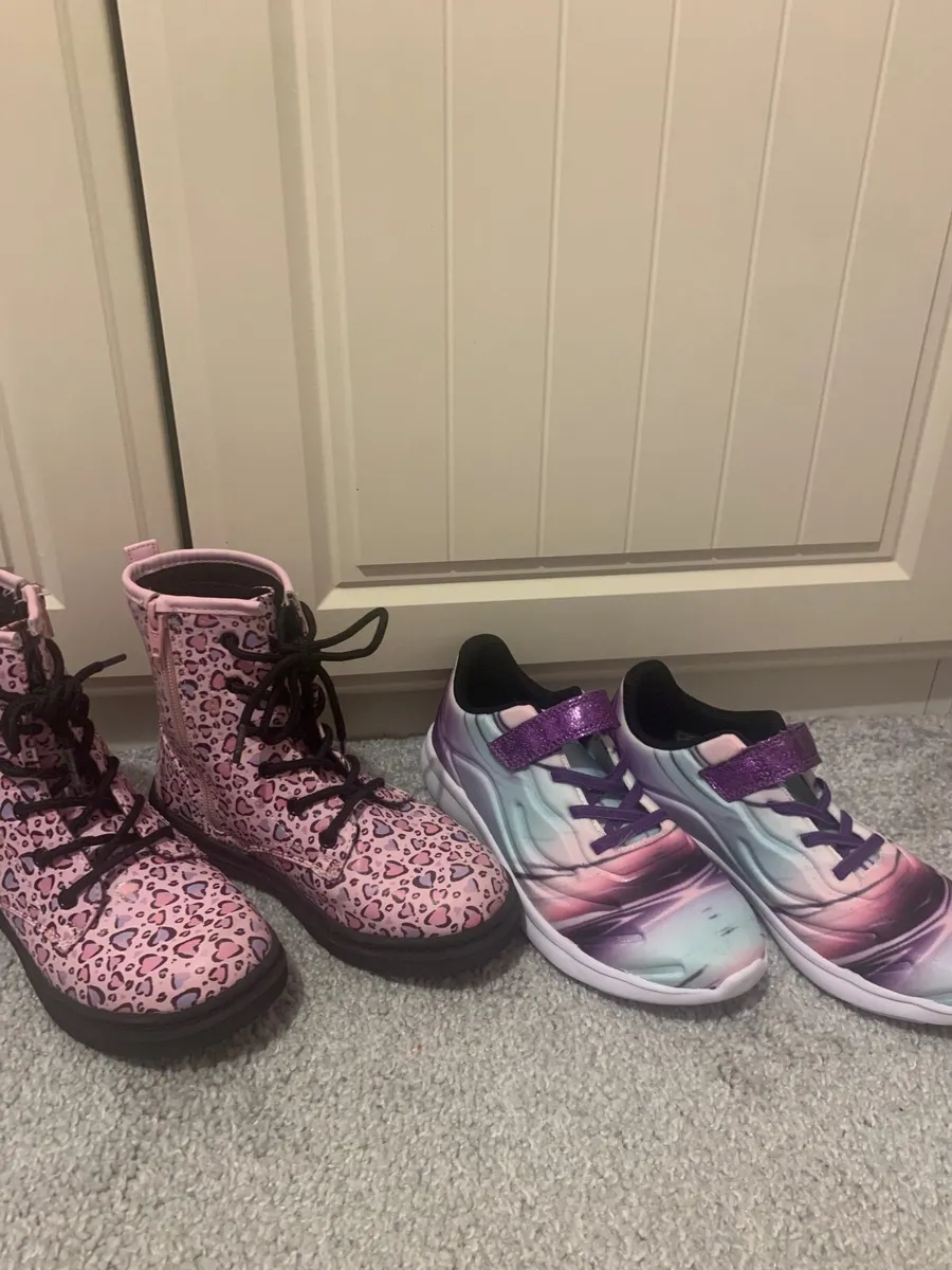 Girls clothes - Image 2