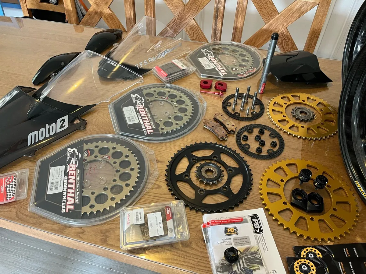 Triumph 675 / 765 parts. - Image 4