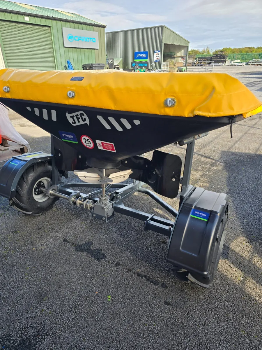 JFC fertiliser shaker atv 500ltr - Image 1