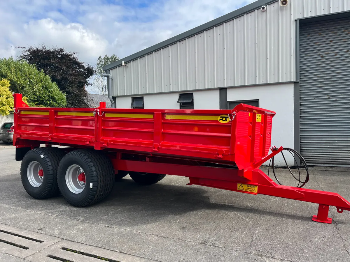 Donnelly 14ft Box  Trailer