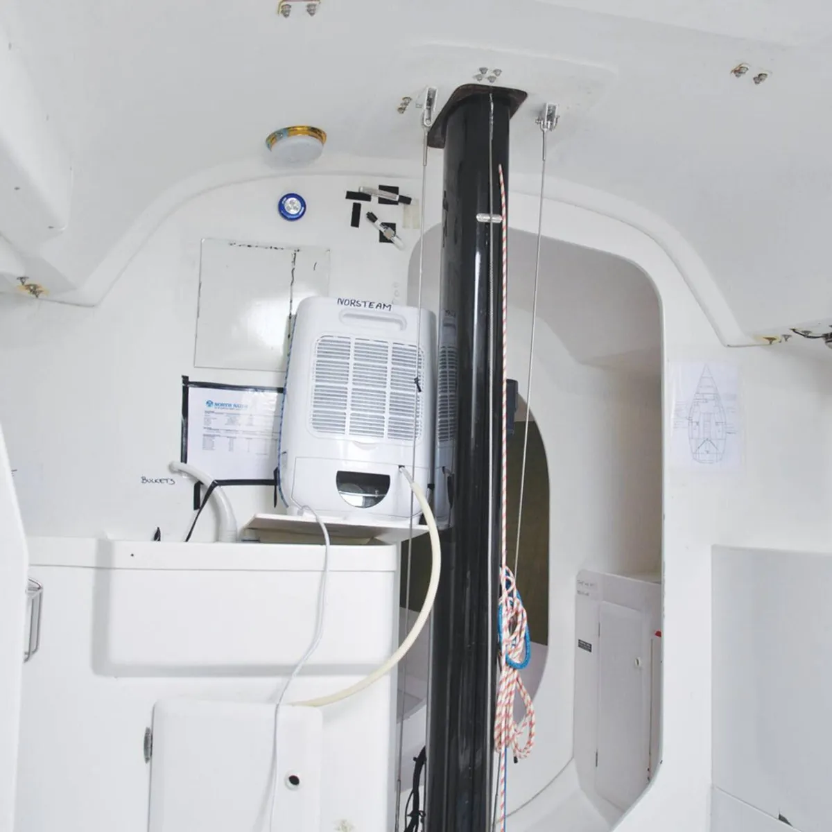 Meaco DD8L Dessicant Dehumidifier Junior - Image 2