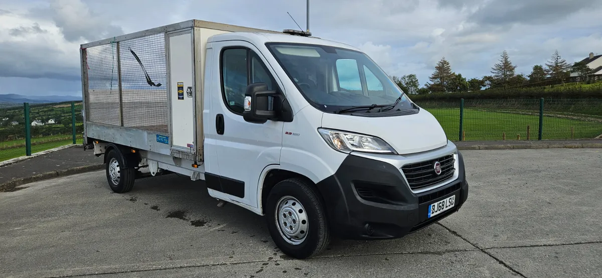 Fiat Ducato 35 2.3 multijet 130 lwb tail lift - Image 2