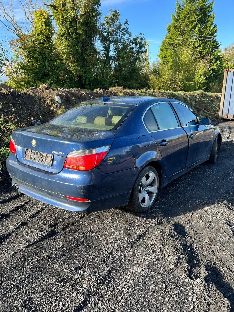 Breaking bmw 525i e60 2006 m54 a07/5 5 series - Image 2