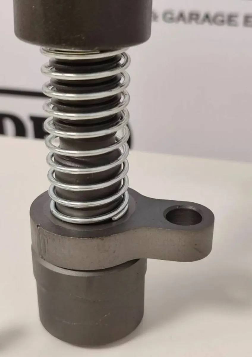 HTM Valve Spring Compressor To Suit Scania - Image 3