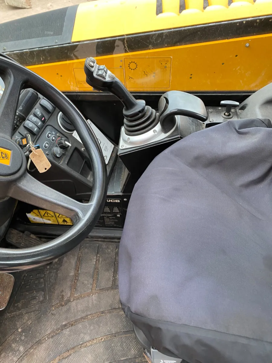 2018 JCB 536-60 AGRI - Image 4