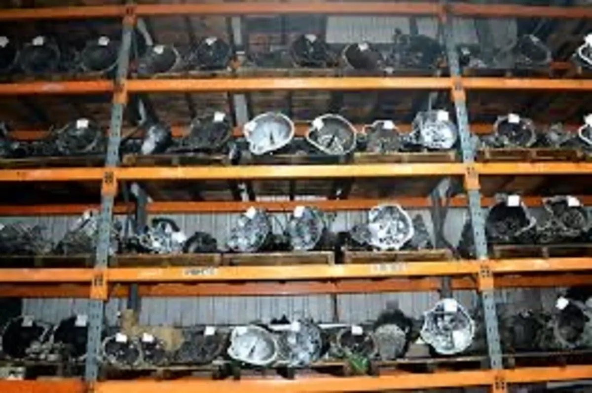 100 engines gearbox all makes models - Image 3