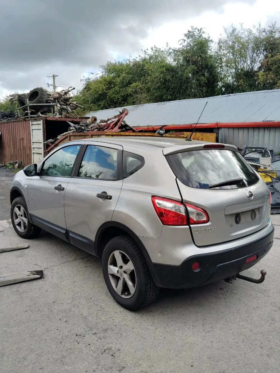 Breaking nissan qashqai 2010 1.5tdci - Image 2