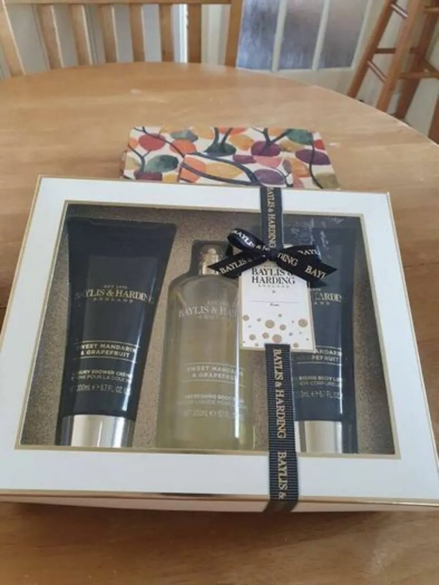 Baylis & Harding Gift Set / Brand New - Image 1