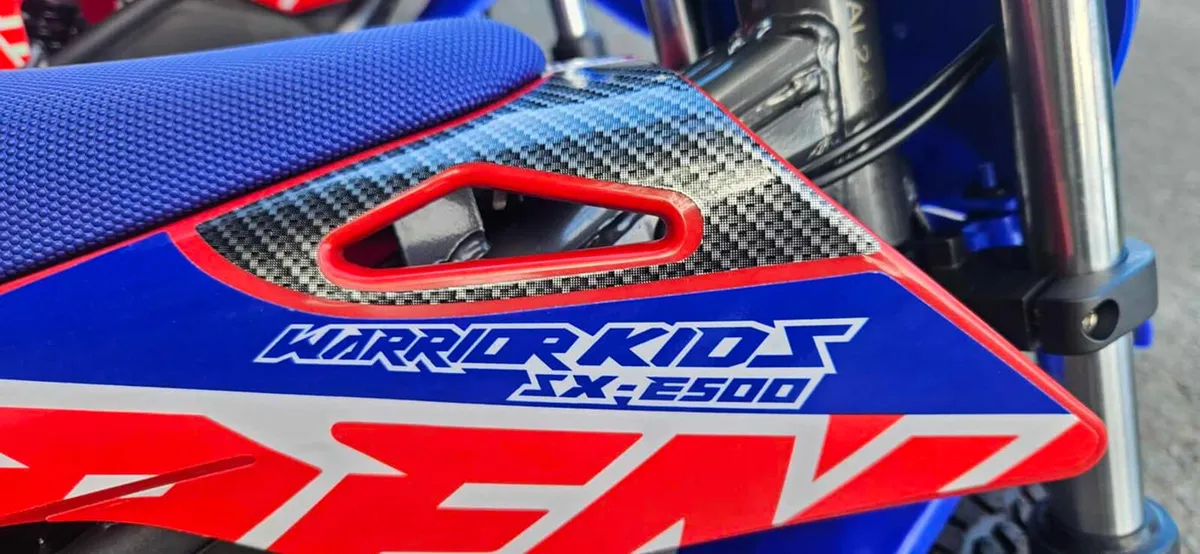 MUCK+FUN RFN Warrior SX500 Kids Electric Dirt Bike - Image 4