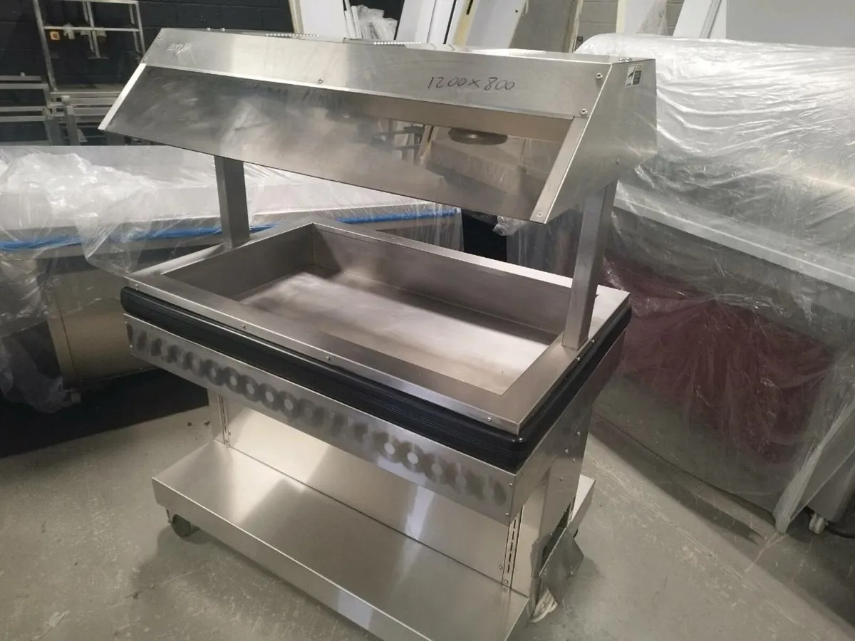 Hot shop display - Image 2