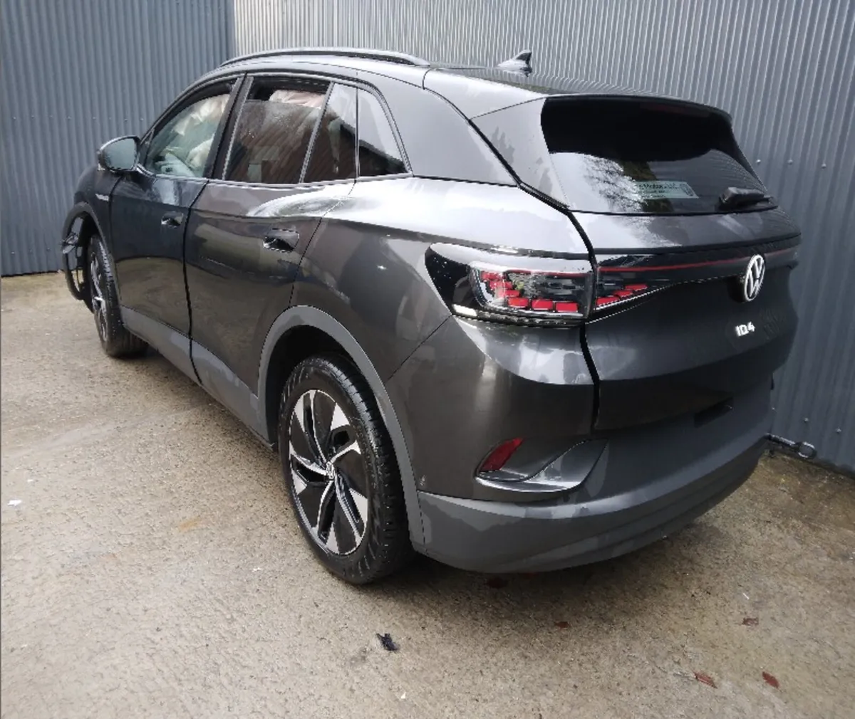 2021 VW ID4 Pro Breaking/Dismantling - Image 3