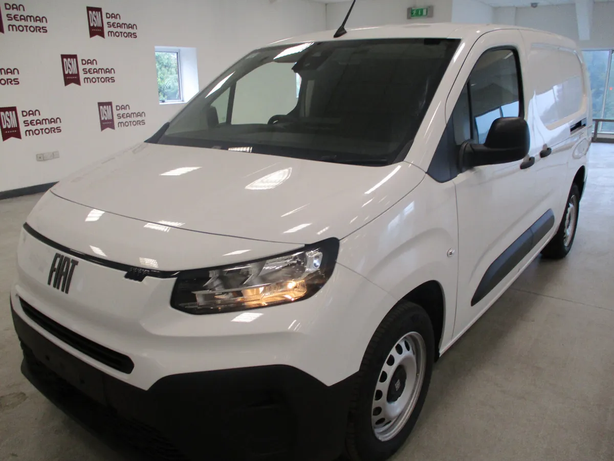 NEW 261 OFFERS 4.9% HP & 5 YR WARRANTY - Image 4