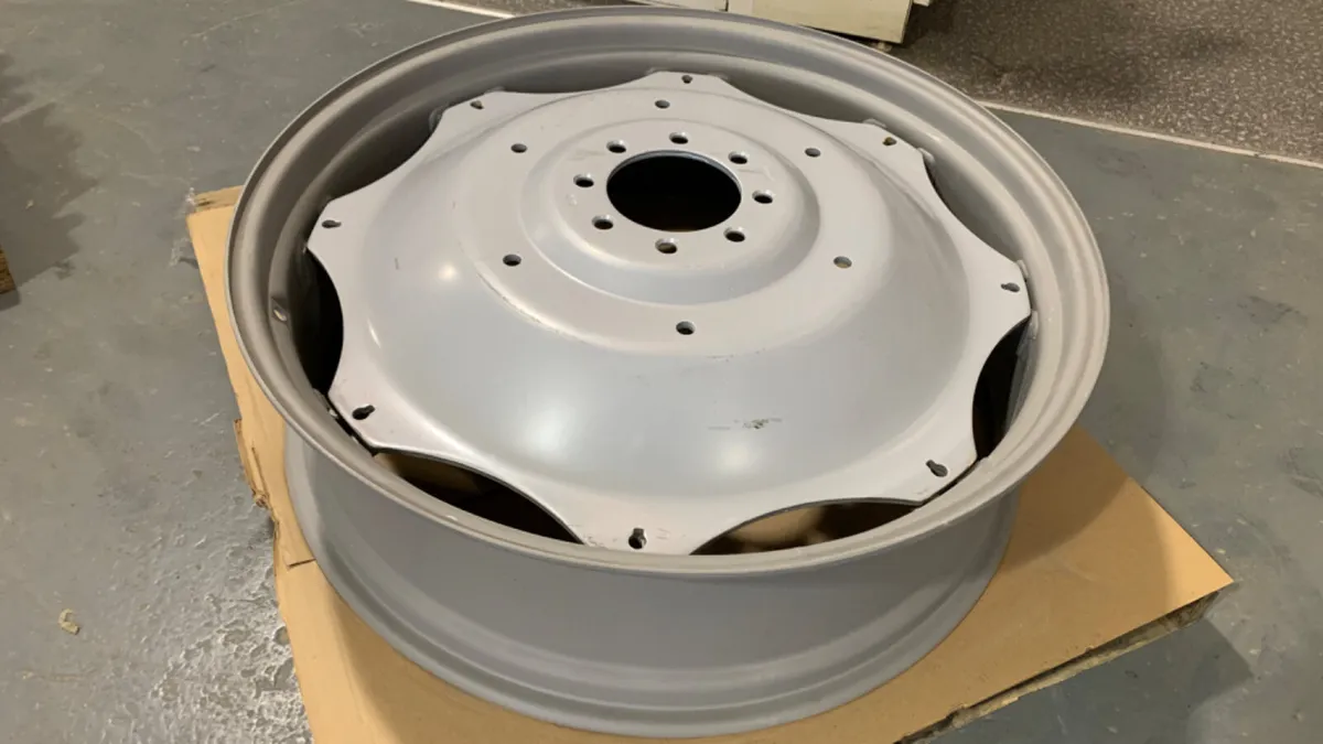 New Massey Ferguson Wheel Rim - Image 3