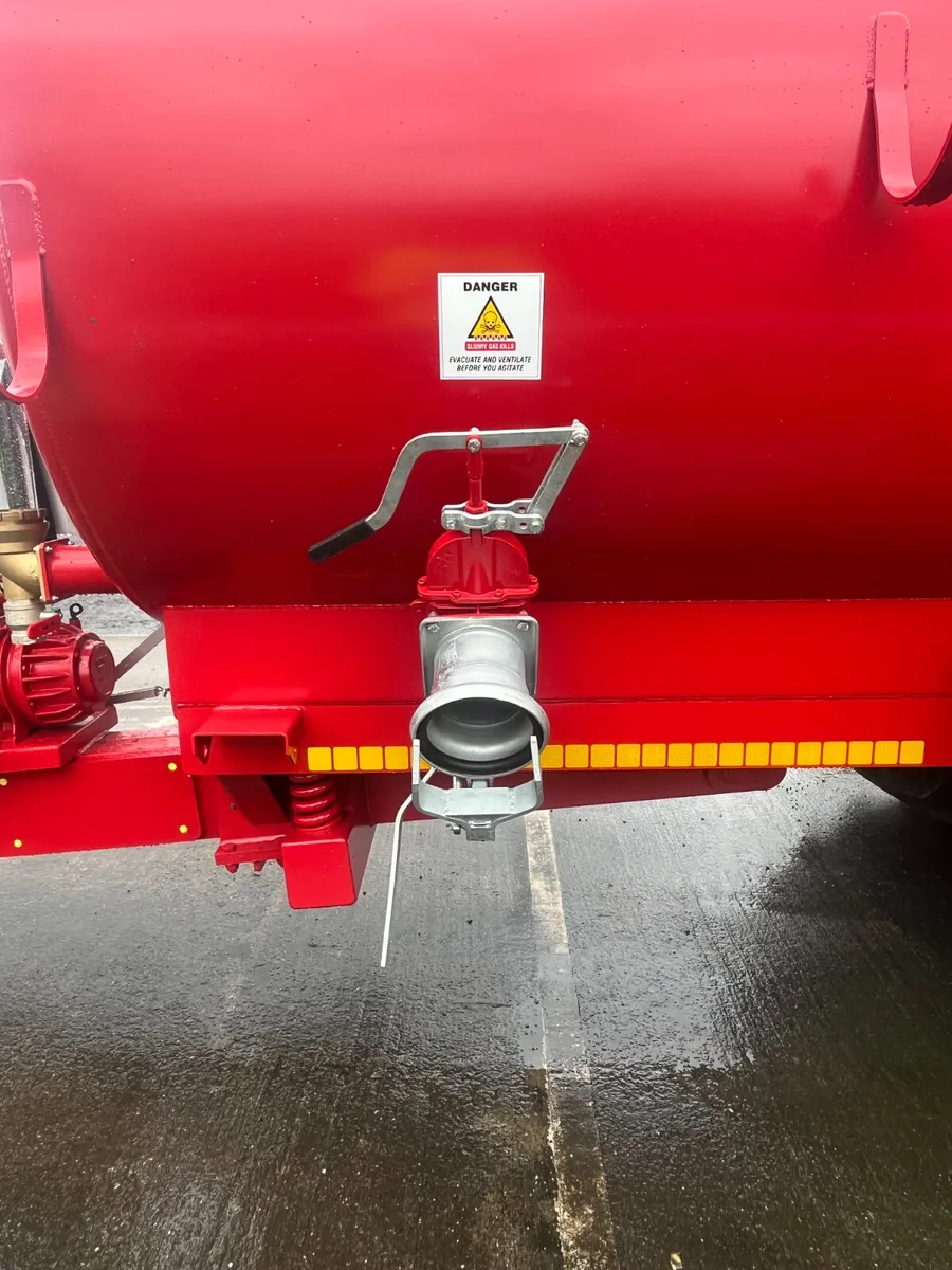 HiSpec  2000 SLURRY TANKER 2025 MODEL DISCOUNT - Image 3
