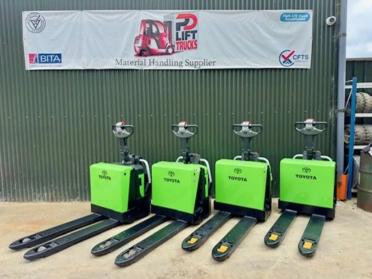 TOYOTA STAND ON PALLET TRUCK  choice