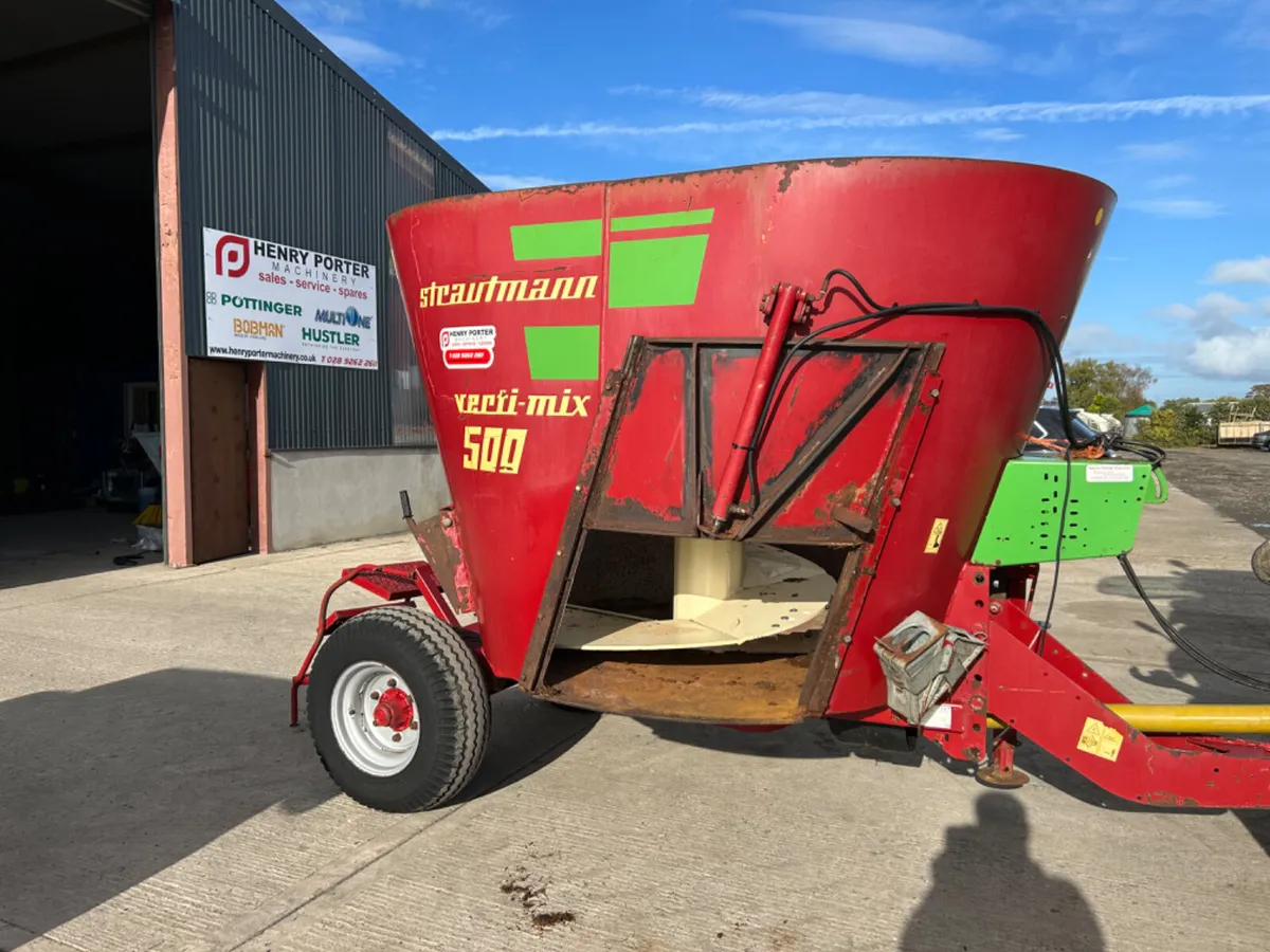 Strautmann Verti-Mix 500 Tub Feeder - Image 1