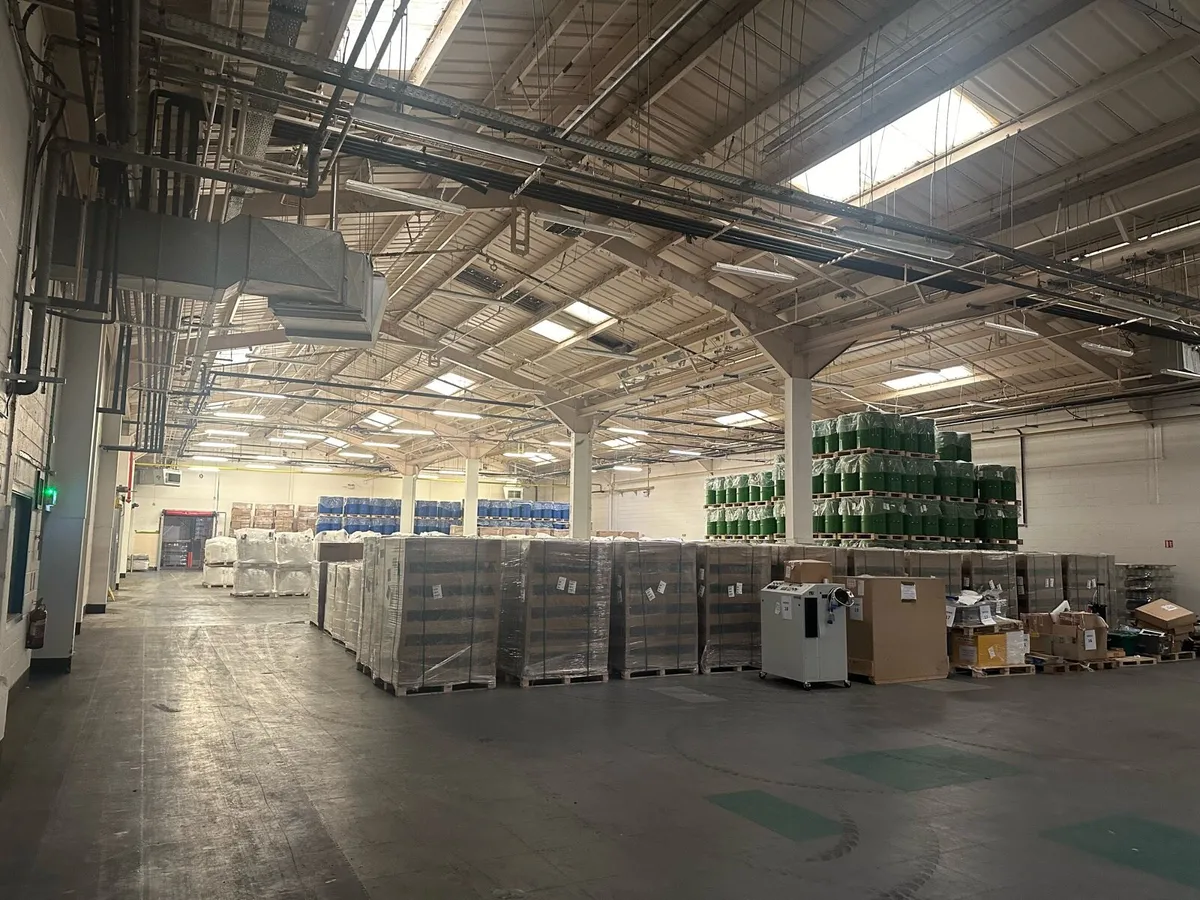 Pallet + Bulk storage - Image 1