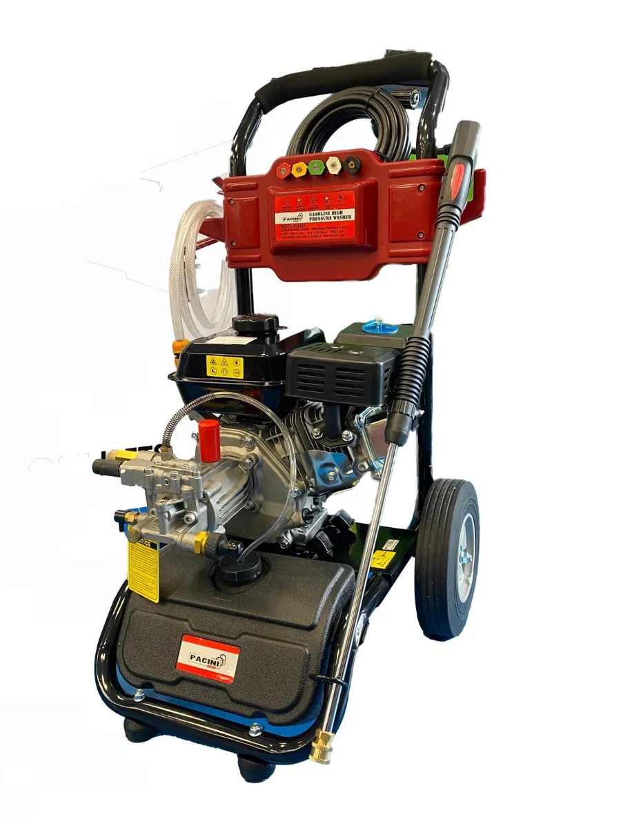 PACINI 7 hp 2800psi Petrol Power Washer - Image 1