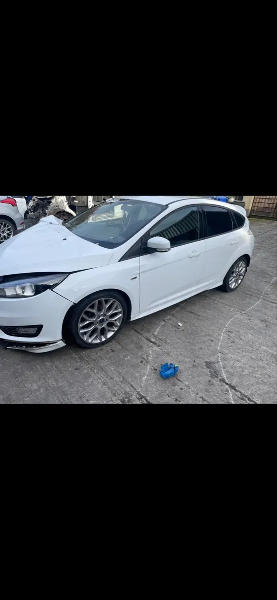 Ford focus breaking - Image 1