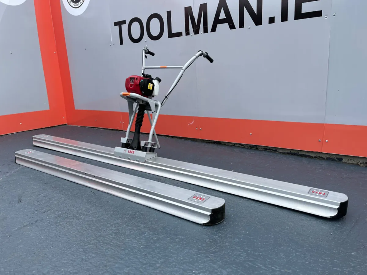 Honda Vibrating Screed in all Sizes at Toolman.ie - Image 1