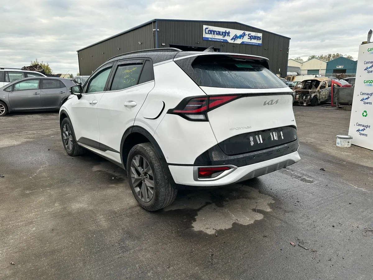 2022 KIA SPORTAGE 1.6P HEV JUST IN FOR BREAKING - Image 3