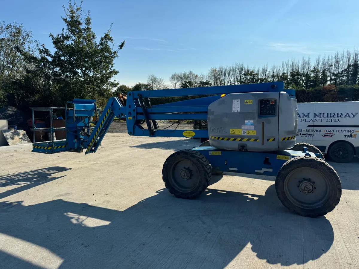 BOOMS AND HOISTS SELF DRIVE HIRE - Image 1