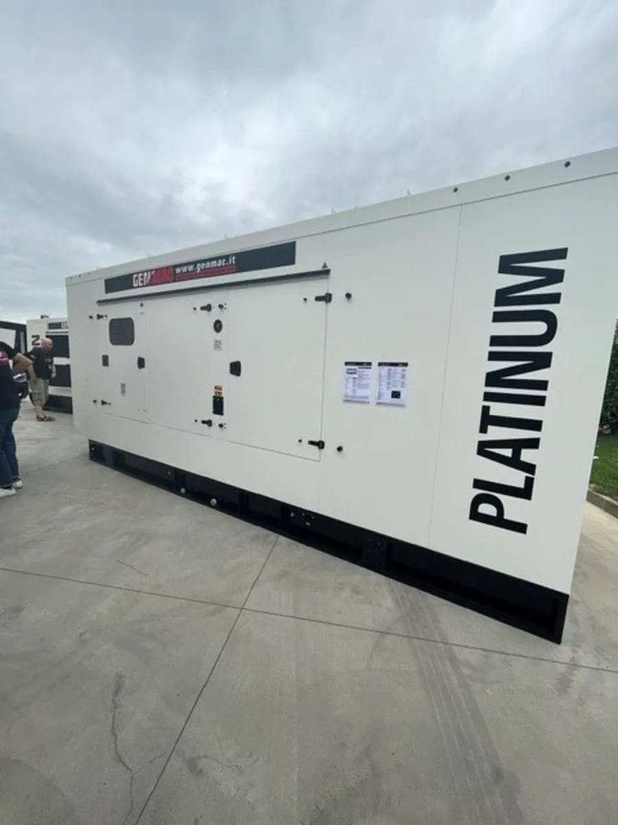 PLATINUM G900DSS Silent Generator Three Phase
