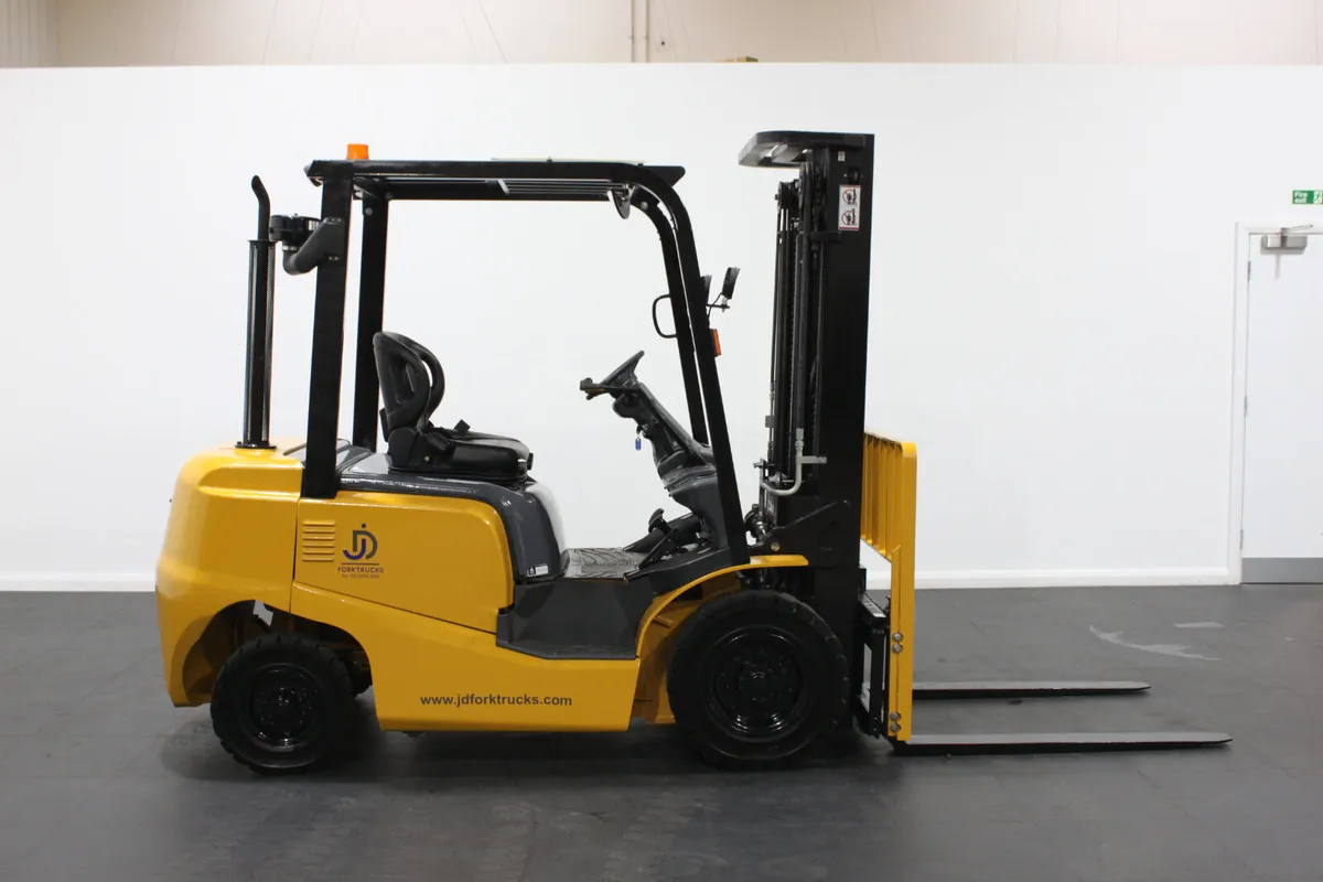 HIFOUNE FD25T 2.5Ton Counterbalance Forklift - Image 4