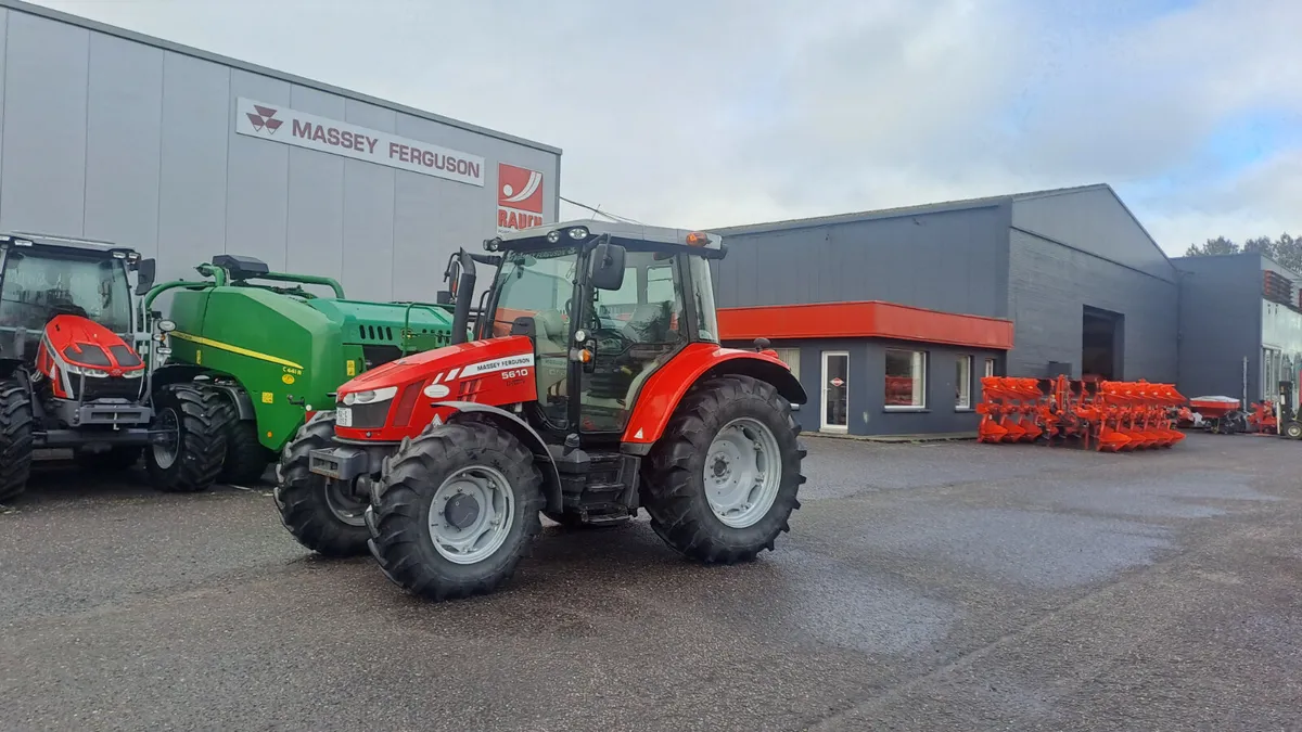Massey Ferguson 5610 - Image 1