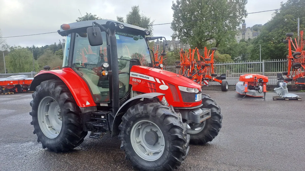 Massey Ferguson 5610 - Image 3