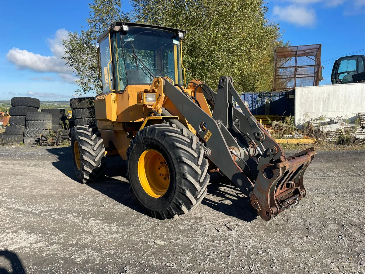 Volvo L50C Loading Shovel - Image 4