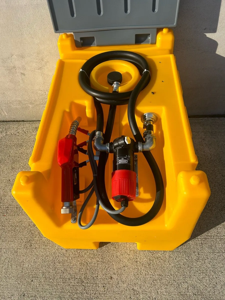 Fuel Bowsers - Image 3